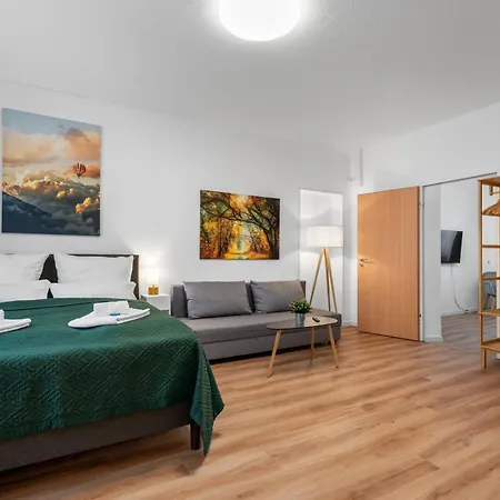 Roth Solingen-hbf شقة سولينجين